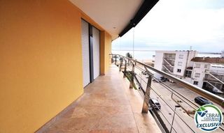 Piso en venta en Salatar en Roses