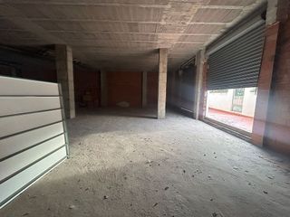 Local comercial en venta en Centro Puerto en Sagunto