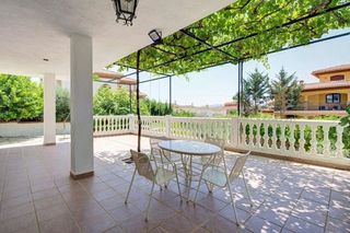 Chalet en venta en Padul