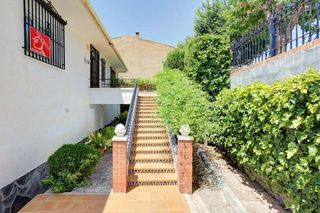 Chalet en venta en Padul
