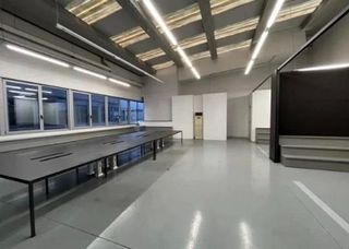 Nave industrial en alquiler en Port en Badalona