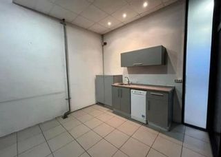 Nave industrial en alquiler en Port en Badalona