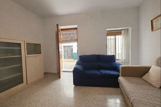 Casa adosada en venta en Oliva pueblo en Oliva