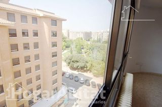 Piso en venta en Este en Castellón de la Plana