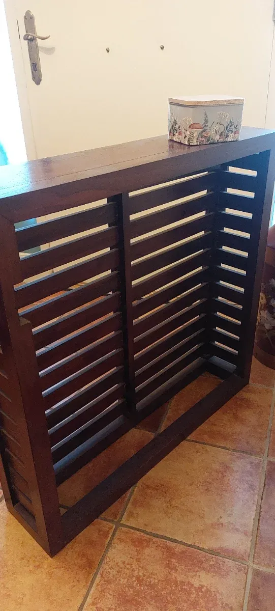 Cubre radiador de madera. De BANAK