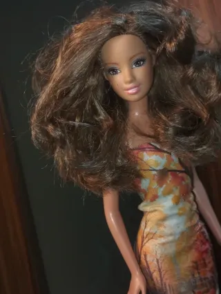 Barbie con vestito autunnale