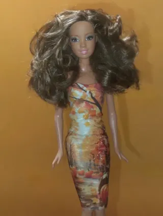 Barbie con vestito autunnale