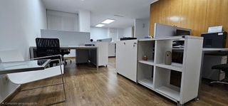 Oficina en alquiler en El Pla del Remei en Valencia