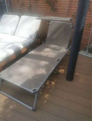 Tumbona plegable beige y gris