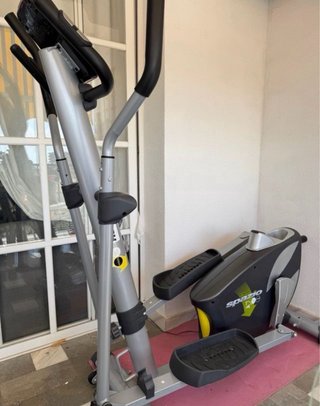 Bicicleta Elíptica BH Spazio program G2567