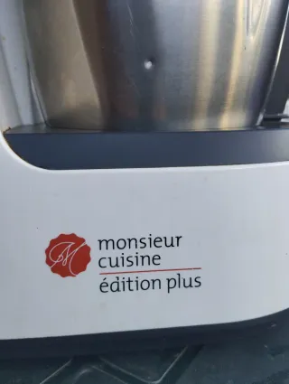 Robot de cocina Silvercrest.