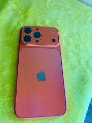 iPhone 16 Pro Max color blanco