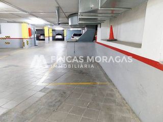 Garaje en venta en Centre - Estació en Sant Cugat del Vallès