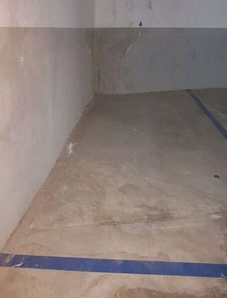 Garaje en venta en Esparreguera