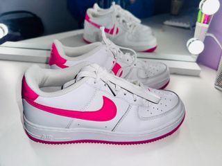 Nike Air Force 1 Rosa y Blancas