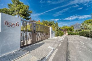 Casa pareada en alquiler en Nueva Andalucía centro en Marbella