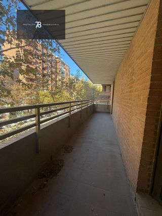 Oficina en venta en Ave en Zaragoza