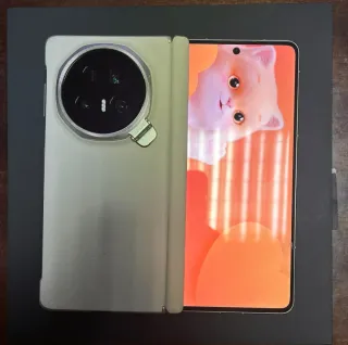 Honor Magic V5 con cargador 66W