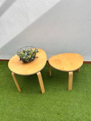 Juego 2 mesas redondas madera IKEA SVALSTA