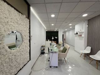 Local comercial en alquiler en San Isidro - Los Almendros en Alcalá de Henares