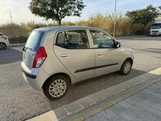 Hyundai i10 2010 Diésel 1.1 CRDi 75 CV
