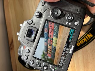 Cámara Nikon D7100 + Objetivo Tamron SP 35mm