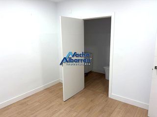 Oficina en alquiler en Santa Marina - La Paz en Badajoz