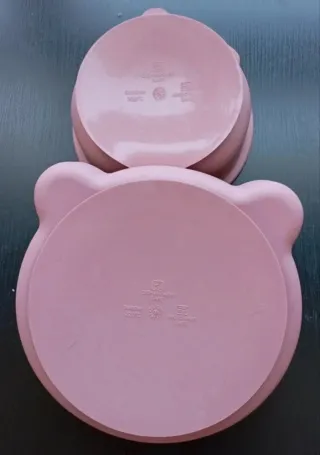 Set bebé: babero, platos, vaso y cuchara