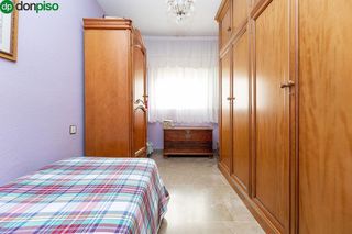 Piso en venta en Pajaritos - Plaza de Toros en Granada