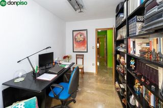 Piso en venta en Pajaritos - Plaza de Toros en Granada