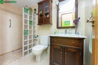 Piso en venta en Pajaritos - Plaza de Toros en Granada