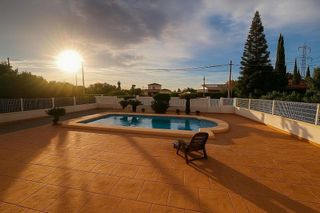 Chalet en venta en Oliva Playa en Oliva