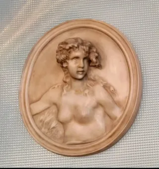 Pareja de relieves neoclásicos