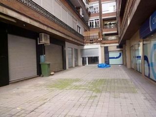 Local comercial en alquiler en Camino de Ronda - Rosaleda en Granada