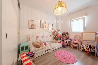 Piso en venta en Nueva Andalucía centro en Marbella