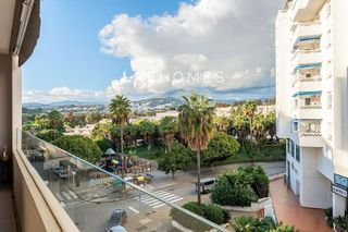 Piso en venta en Nueva Andalucía centro en Marbella