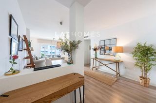 Piso en venta en Nueva Andalucía centro en Marbella