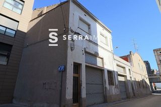 Casa en venta en Les Clotes en Vilafranca del Penedès