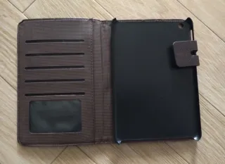 Porta tablet libro Gucci