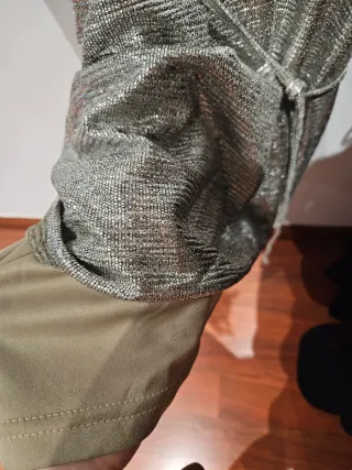 Vestido plateado brillante talla M con etiqueta