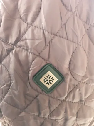 Abrigo acolchado morado mujer