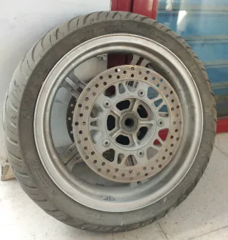 Llantas Suzuki Burgman 650 (2006)