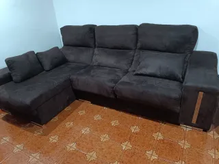 Sofá Chaise Longue con Baúl Marrón