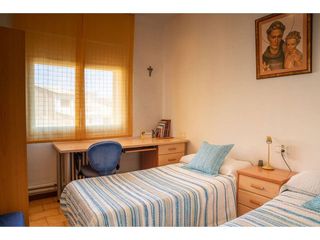 Casa en venta en Santa Clara-Caputxins-Hospital en Vic