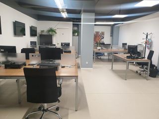 Local comercial en venta en Can Vidalet en Esplugues de Llobregat