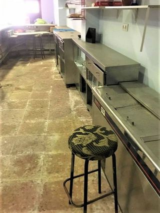 Local comercial en venta en Oliva pueblo en Oliva