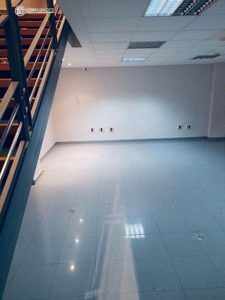 Local comercial en venta en Carretas - Huerta de Marzo - La Pajarita en Albacete