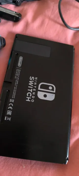 Nintendo Switch con accesorios