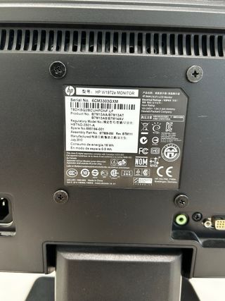 Monitor pantalla PC HP Negro con cables