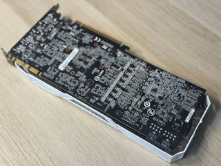 Gigabyte GeForce GTX 1080Ti Blanca